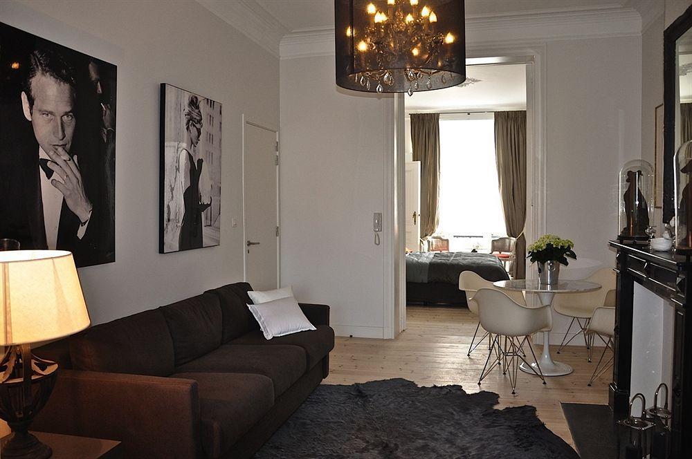 B&B Un Jardin En Ville Saint-Gilles Exterior foto